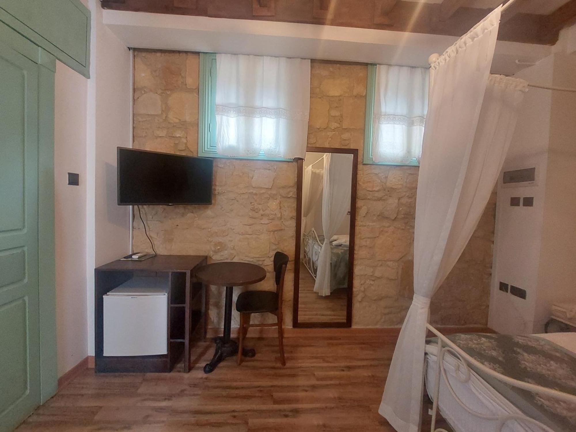 Hotel Valide Hanim Konak Nicosia Room photo